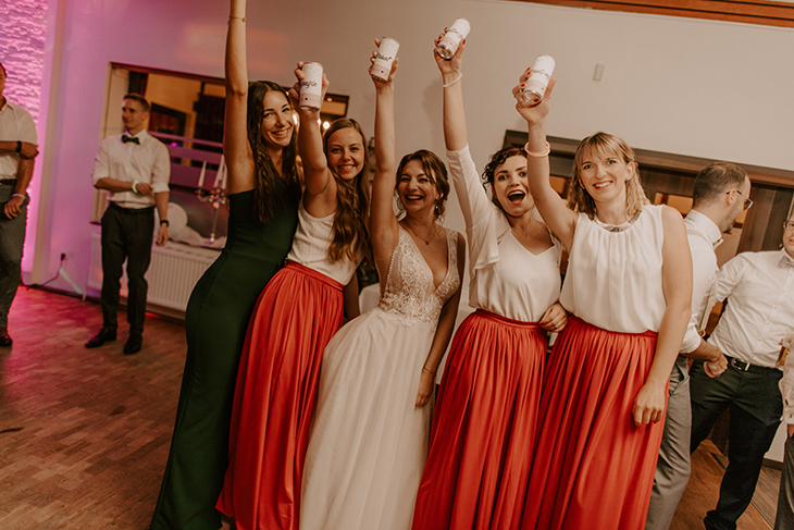 Party mit den Brautjungfern