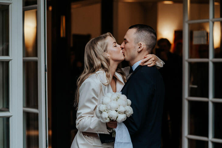 Corona-Hochzeit - Greta und Dominic haben es durchgezogen