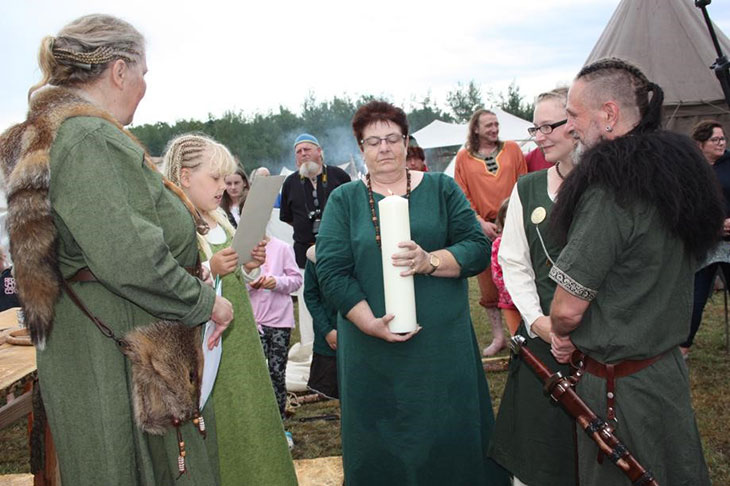 Heidnisches Trauritual Trauung nach nordischem Ritus