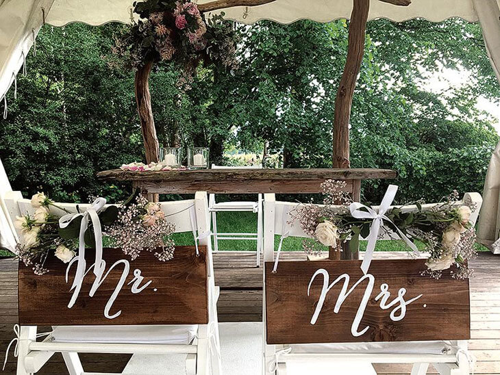 Schoenes Ambiente zur freien Trauzeremonie