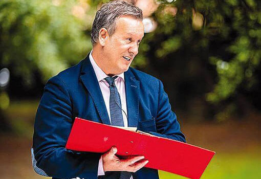 Im Interview mit einem Trauredner